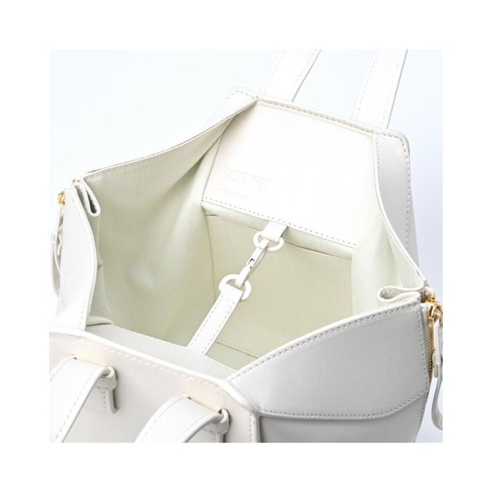 Pre Loved Loewe Leather Hammock Handbag - Picture 6 of 10